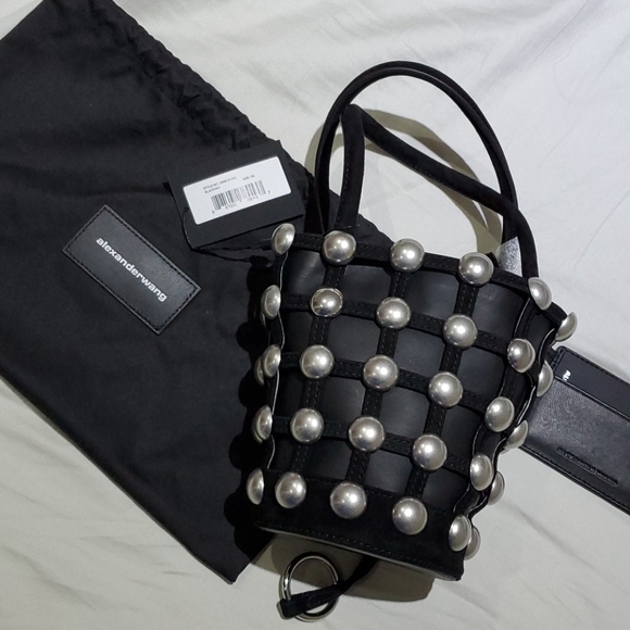 Alexander Wang - Picture 7 of 9